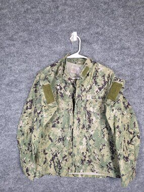 US Navy NWU Type III Working Uniform Jacket Mens 35 X-Short Digital Camo